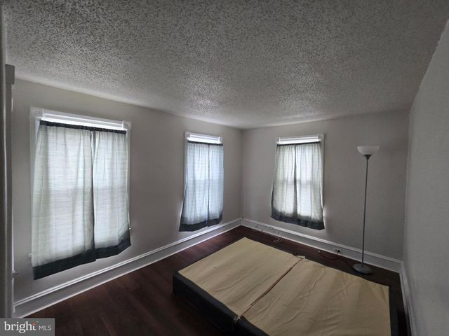 106 MAIN ST, Mantua, NJ 08051