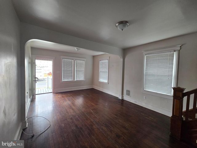 106 MAIN ST, Mantua, NJ 08051