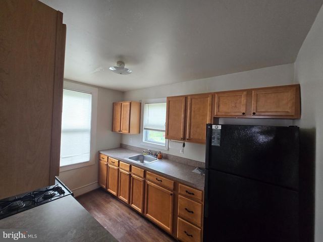 106 MAIN ST, Mantua, NJ 08051
