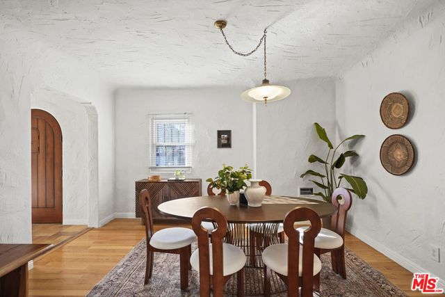 1238 N Isabel Street, Glendale, CA 91207