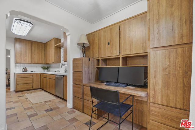 1238 N Isabel Street, Glendale, CA 91207