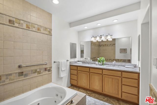 1238 N Isabel Street, Glendale, CA 91207