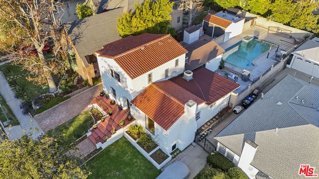 1238 N Isabel Street, Glendale, CA 91207