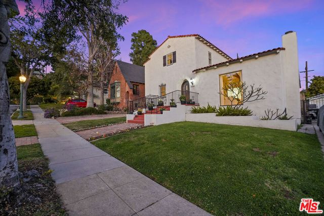 1238 N Isabel Street, Glendale, CA 91207