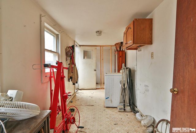 517 Mulberry Street, Peru, NE 68421