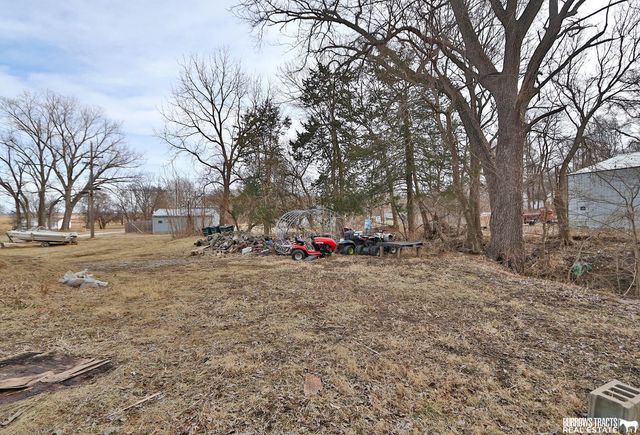 517 Mulberry Street, Peru, NE 68421