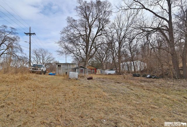 517 Mulberry Street, Peru, NE 68421