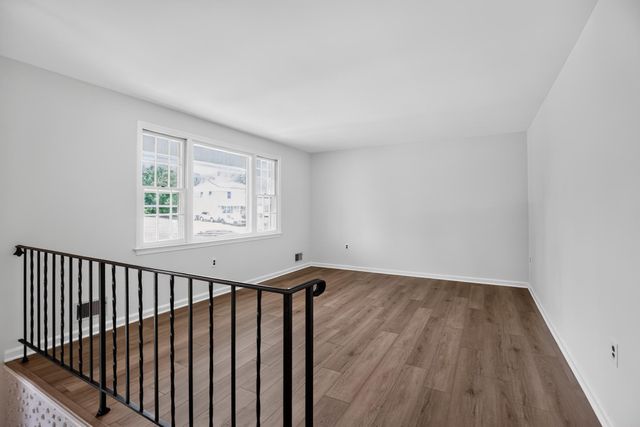 2260 BRIDLE PATH DR, Waldorf, MD 20601