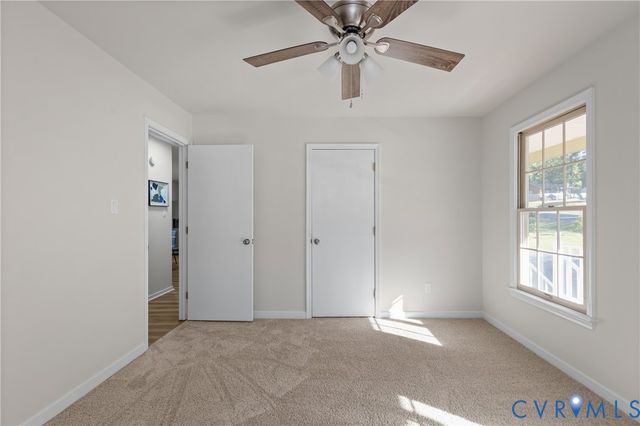 6924 Mason Woods Dr, North Chesterfield, VA 23234