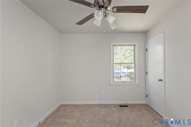 6924 Mason Woods Dr, North Chesterfield, VA 23234