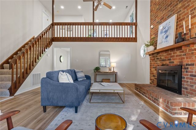 6924 Mason Woods Dr, North Chesterfield, VA 23234