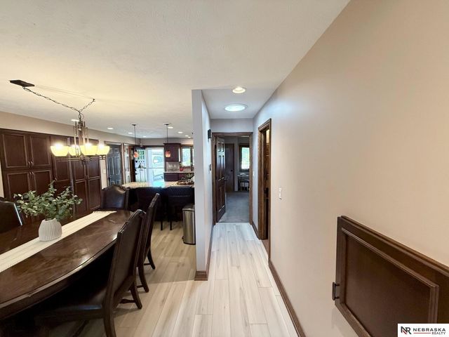 609 Pier 1, Lincoln, NE 68528
