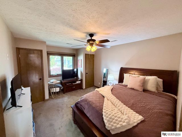 609 Pier 1, Lincoln, NE 68528
