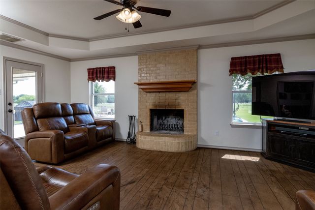 2387 County Road 2021, Glen Rose, TX 76043