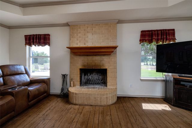 2387 County Road 2021, Glen Rose, TX 76043