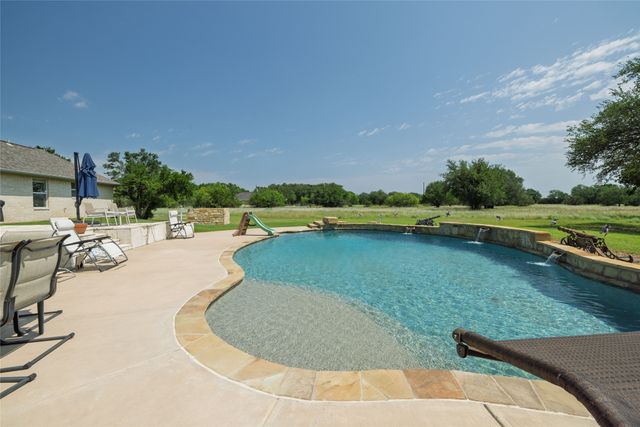 2387 County Road 2021, Glen Rose, TX 76043