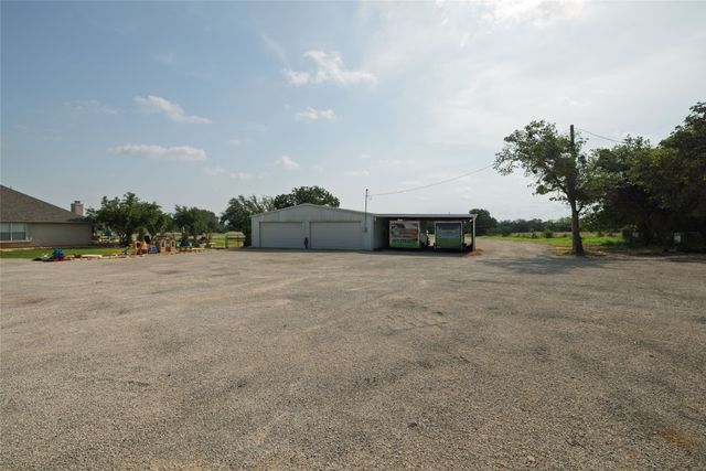 2387 County Road 2021, Glen Rose, TX 76043