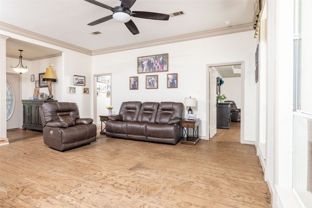 2387 County Road 2021, Glen Rose, TX 76043