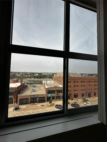 400 1st Street SE 410, Cedar Rapids, IA 52401