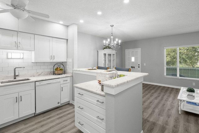 2391 SUMATRAN WAY 69, Clearwater, FL 33763