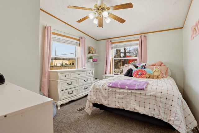 130 S Miller Road, Saginaw, MI 48609