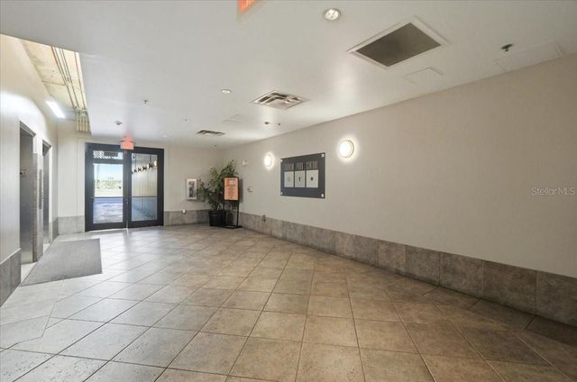 10 N SUMMERLIN AVENUE 7, Orlando, FL 32801