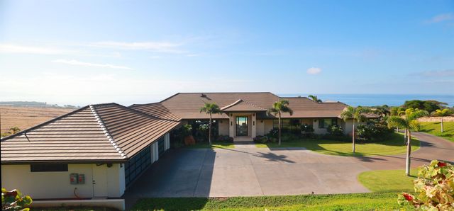 320 Luawai St, Lahaina, HI 96761