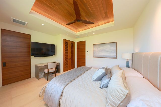 320 Luawai St, Lahaina, HI 96761