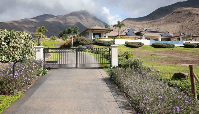 320 Luawai St, Lahaina, HI 96761