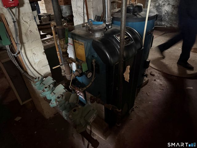 37 Jones Street, West Haven, CT 06516