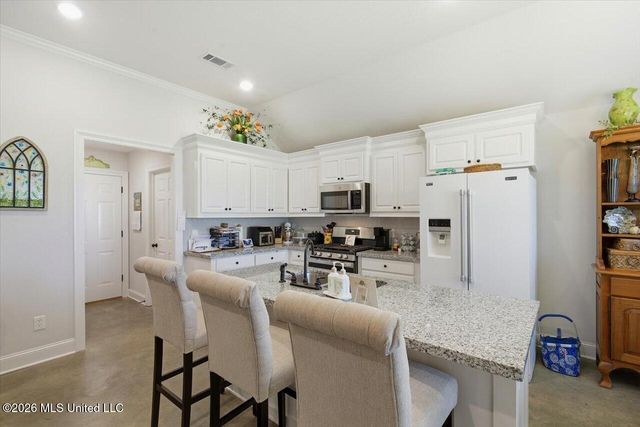 244 Hemingway Circle, Canton, MS 39046
