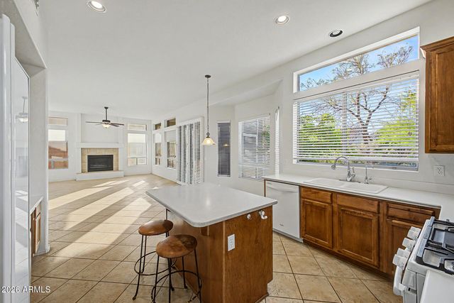 3060 N RIDGECREST -- 102, Mesa, AZ 85207