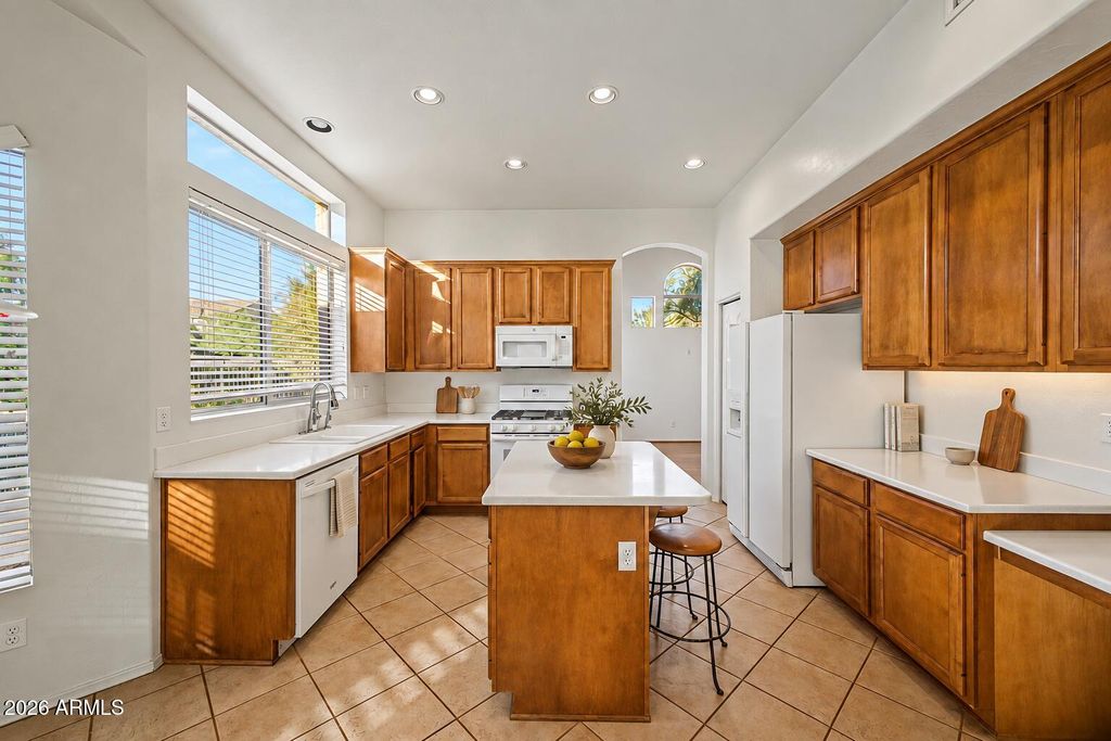 3060 N RIDGECREST -- 102, Mesa, AZ 85207 — photo 3