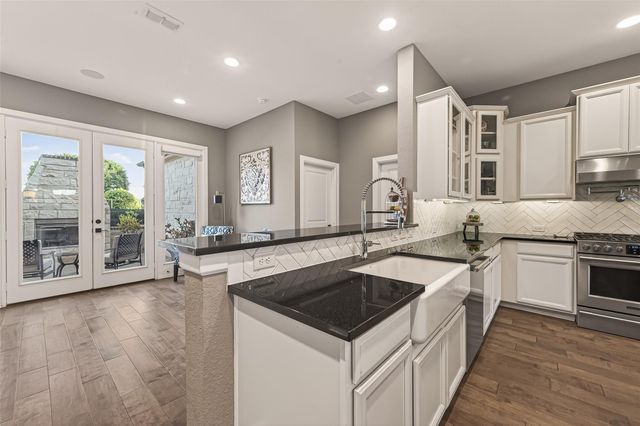 718 Sundance Glen Way, Richmond, TX 77406