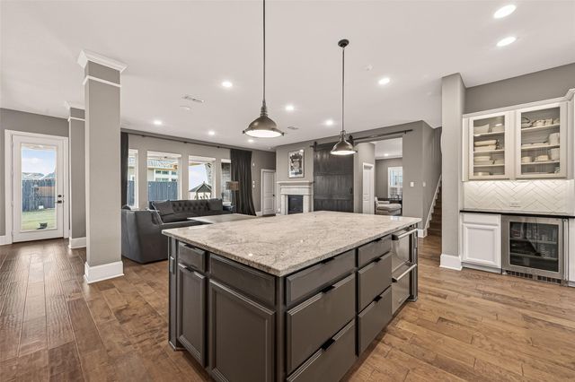 718 Sundance Glen Way, Richmond, TX 77406