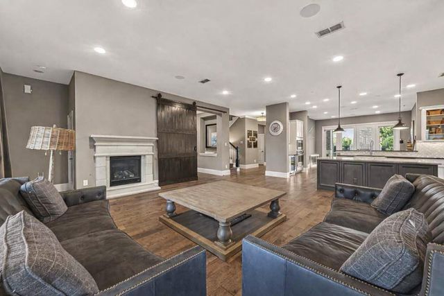 718 Sundance Glen Way, Richmond, TX 77406