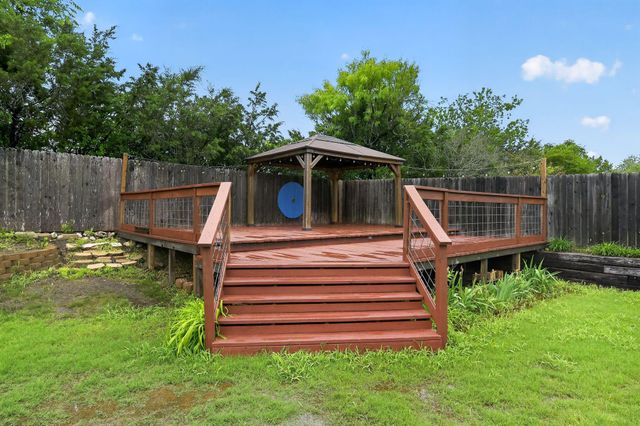 1507 E Johnson ST, Burnet, TX 78611