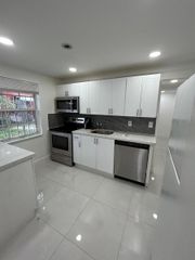 407 NW 33rd St 3, Miami, FL 33127
