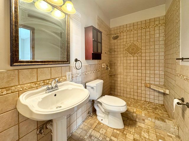 465 3rd Avenue, Newport, MN 55055