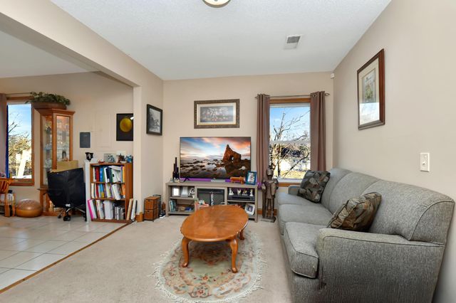 465 3rd Avenue, Newport, MN 55055