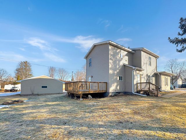 465 3rd Avenue, Newport, MN 55055