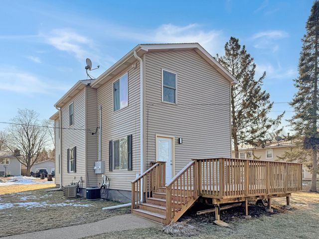 465 3rd Avenue, Newport, MN 55055