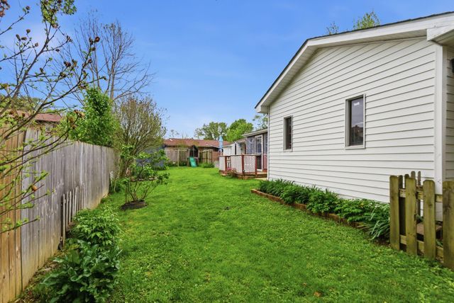 1363 Bridges Creek Court, Georgetown, KY 40324