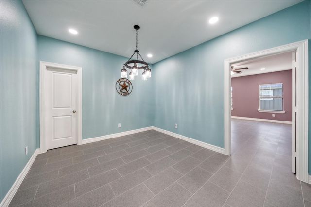 83 Elizabeth Drive, Bay City, TX 77414