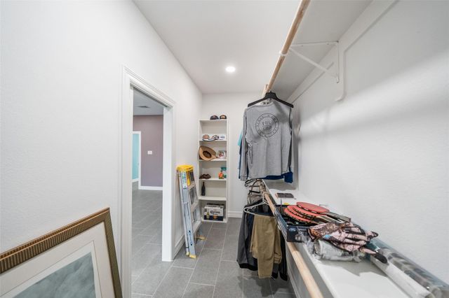 83 Elizabeth Drive, Bay City, TX 77414