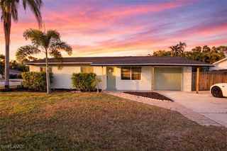 9017 Pineapple RD, Fort Myers, FL 33967