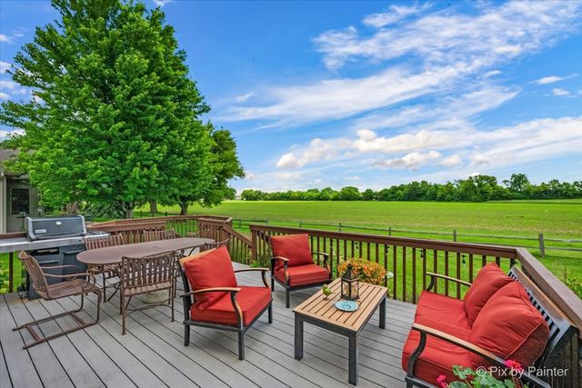 665 Hunters Path, Marengo, IL 60152