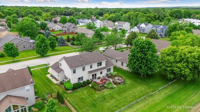 665 Hunters Path, Marengo, IL 60152