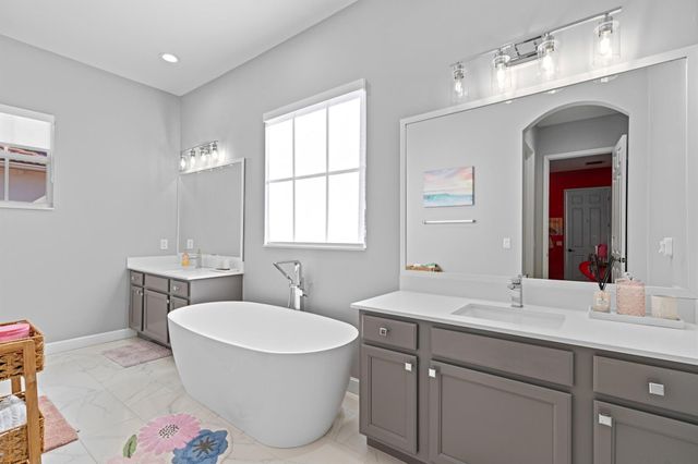 30 Stoney Drive, Palm Beach Gardens, FL 33410