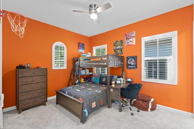 30 Stoney Drive, Palm Beach Gardens, FL 33410